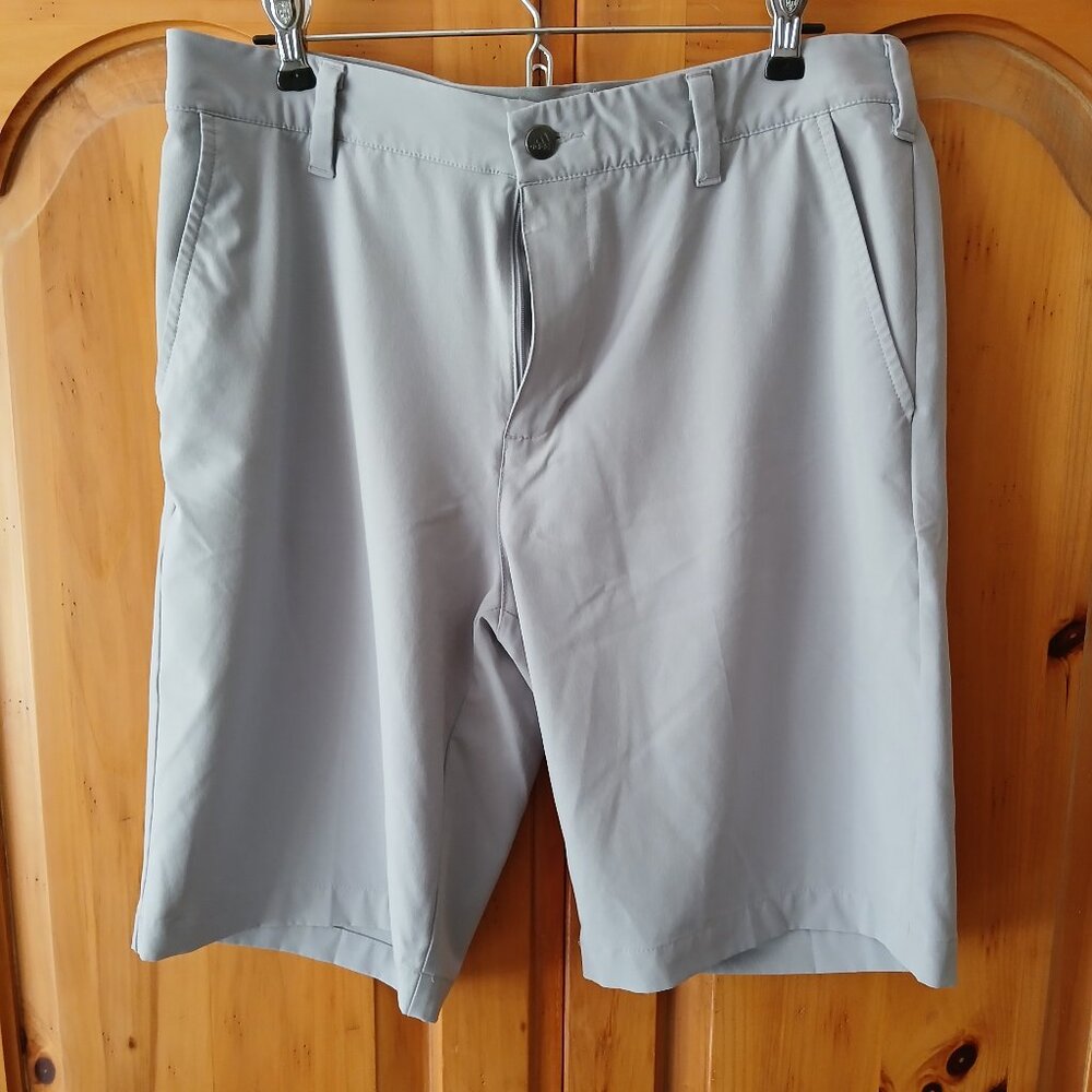 Adidas Shorts Mens Size 32 Performance Golf Stretch Casual Light Gray